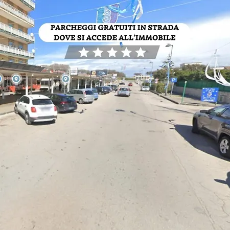 Panoramico E A 90 Metri Dal Mare Appartement Castel Volturno Buitenkant foto
