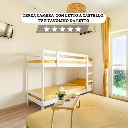 Panoramico E A 90 Metri Dal Mare Appartement Castel Volturno Buitenkant foto