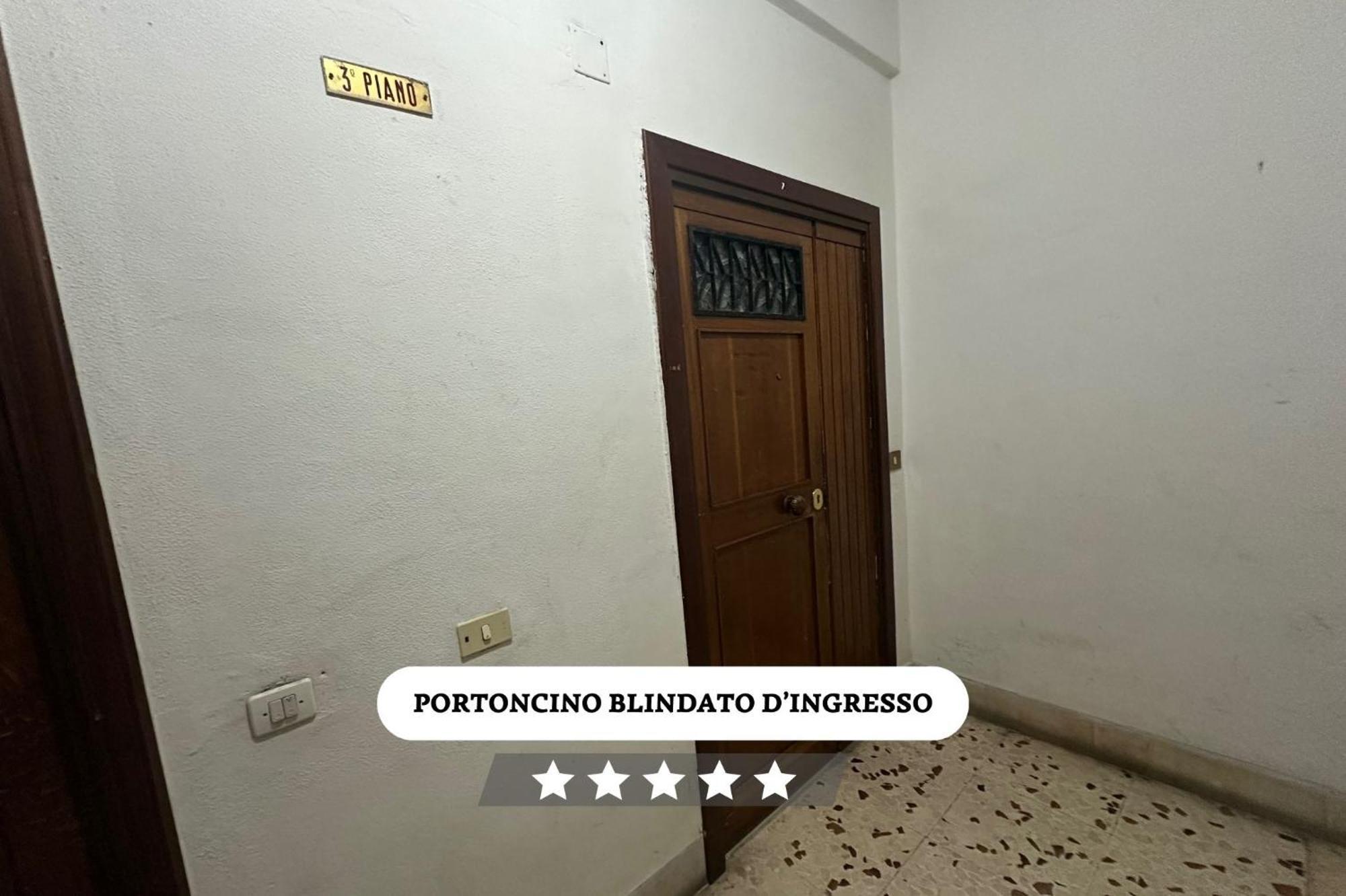 Panoramico E A 90 Metri Dal Mare Apartment *